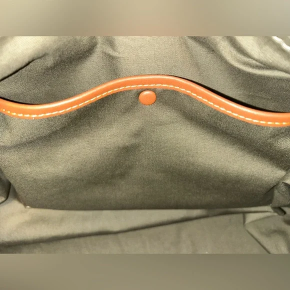 Coach Theo Olive Green Duffle NWT - Picture 4 of 6